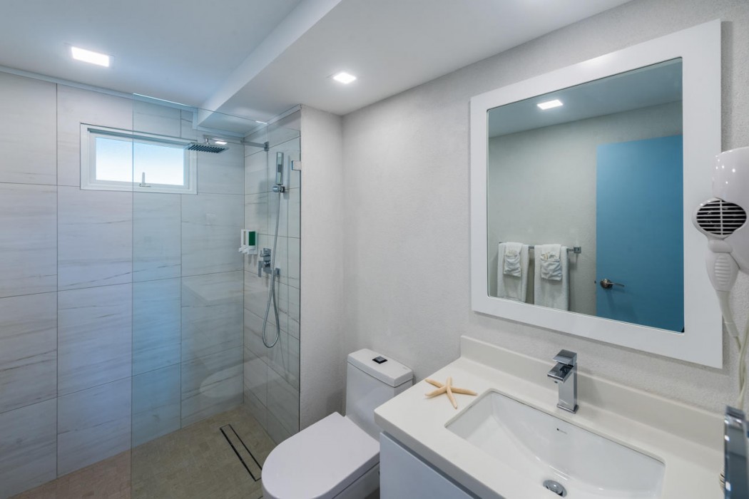 Blue Haven Holiday Apartments 11/63