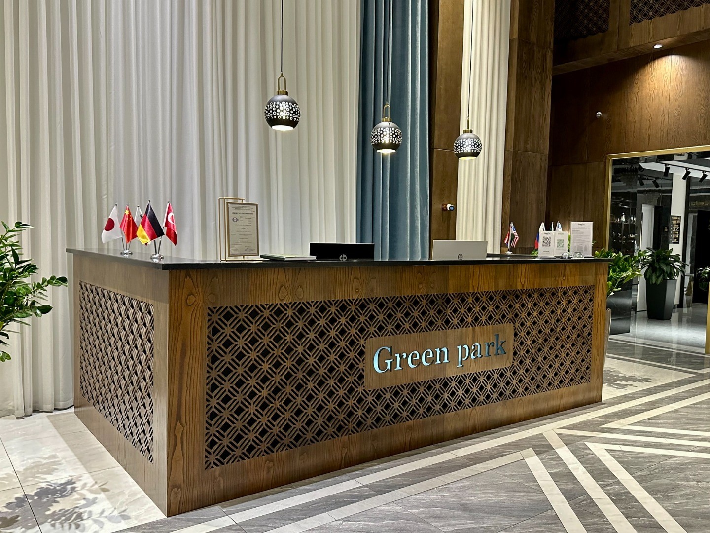Green Park Hotel 14/67