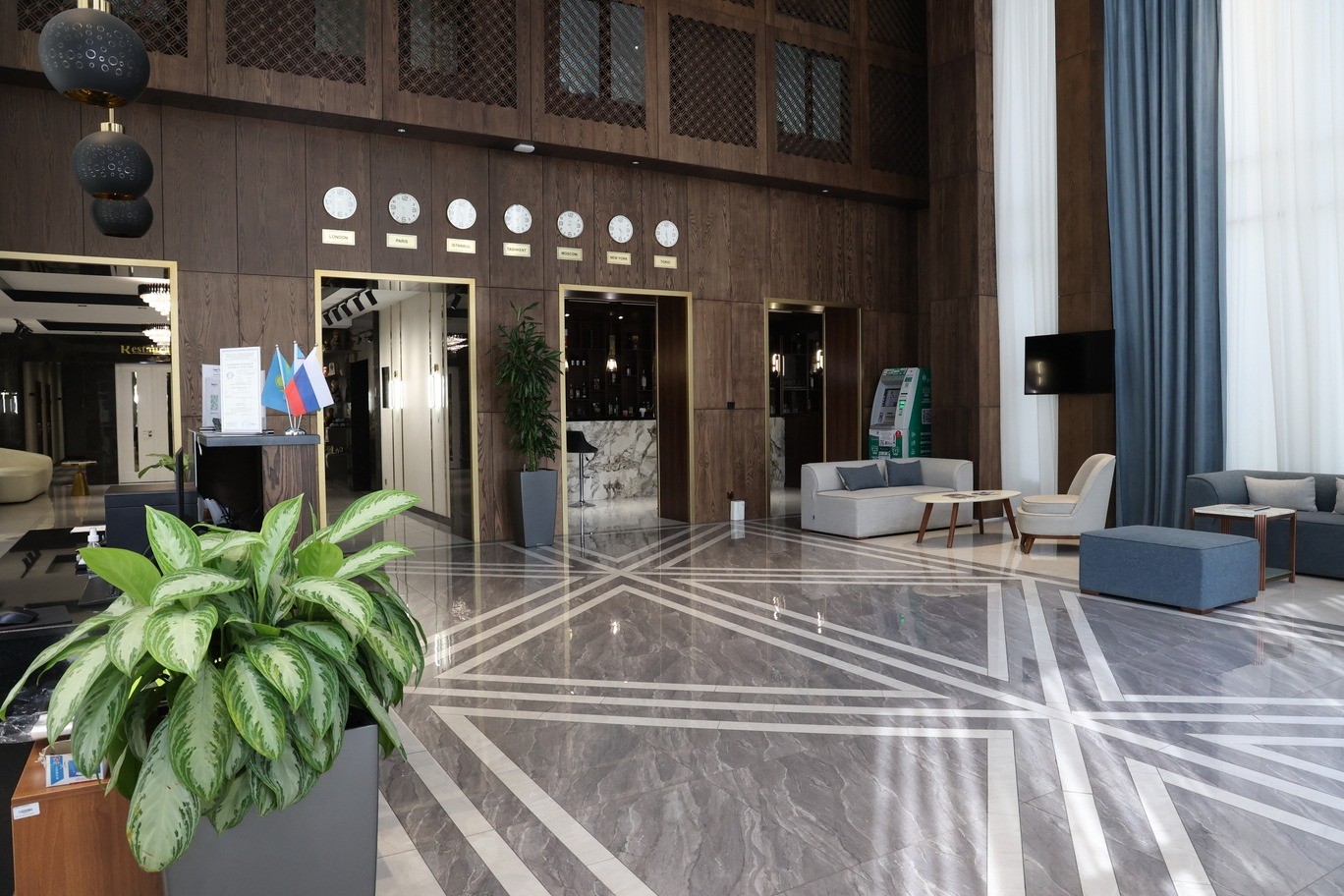 Green Park Hotel 13/67