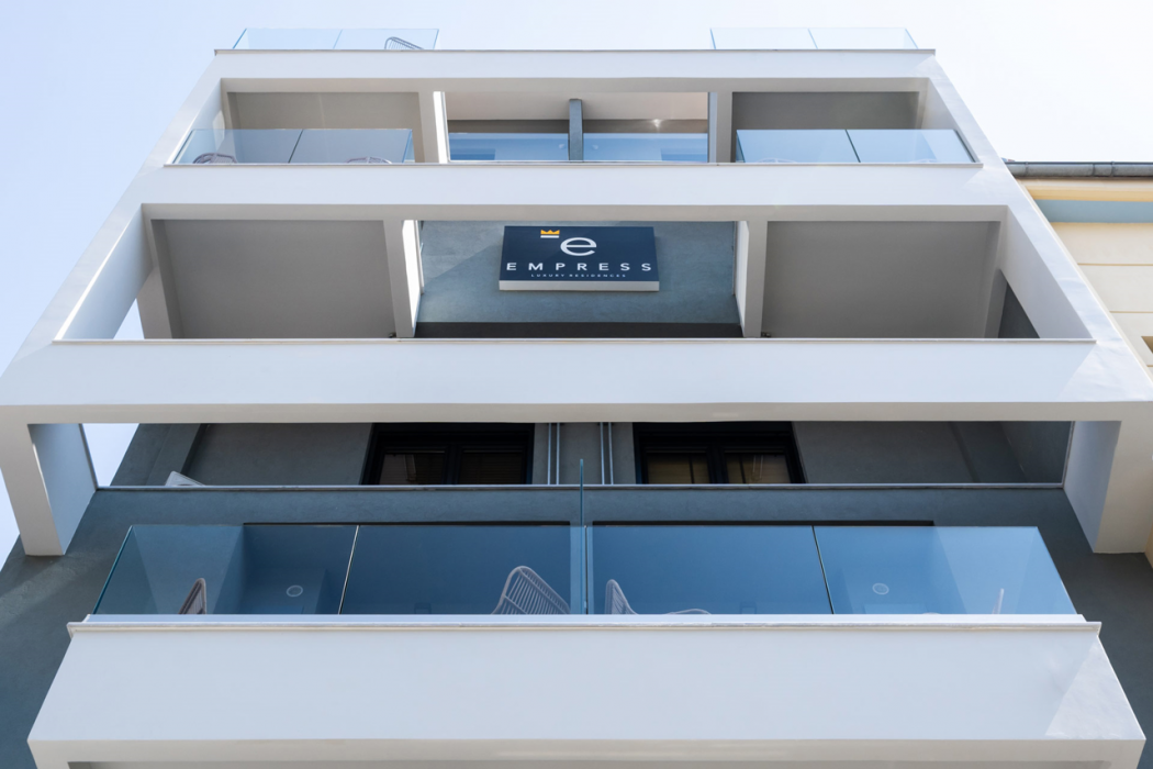 Empress Luxury Residences 1/36