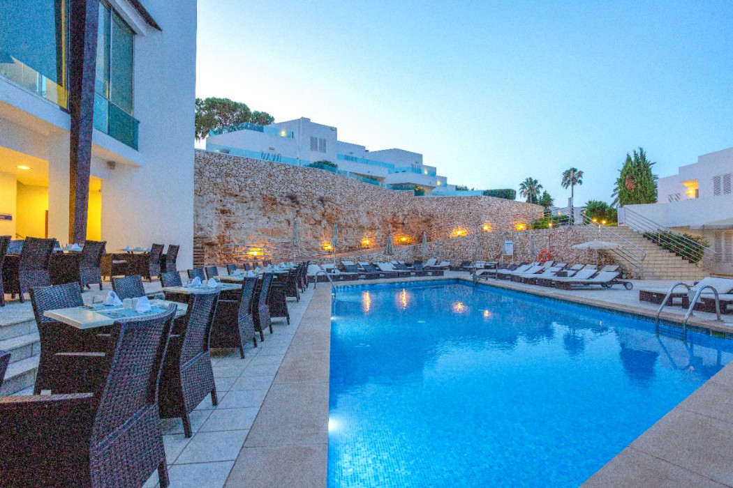 Marsenses Ferrera Blanca Adults Only Hotel 68/150