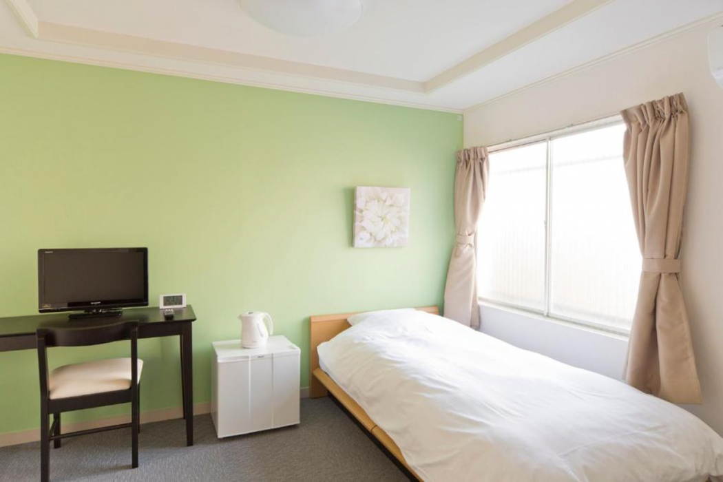 Shin-Okubo City Hotel 5/24