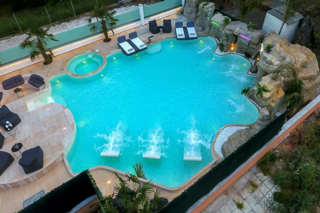 Avaton Luxury Resort and Spa 31/49