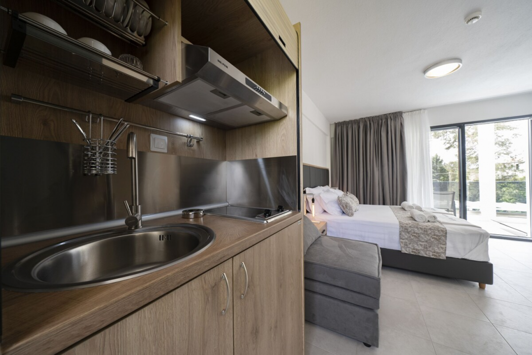 Avaton Luxury Resort and Spa 18/49