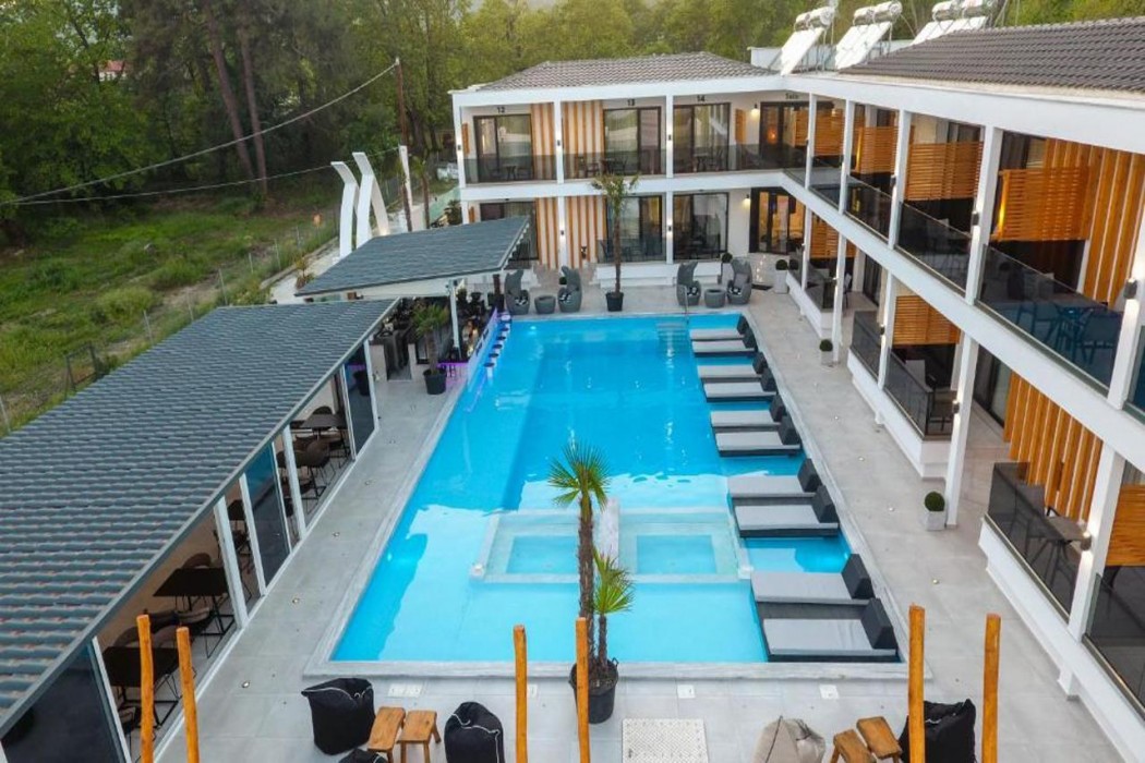 Avaton Luxury Resort and Spa 30/49