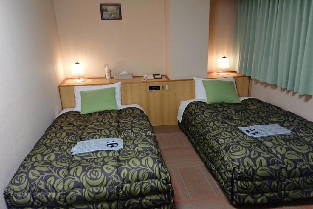 Hotel A.P 6/27
