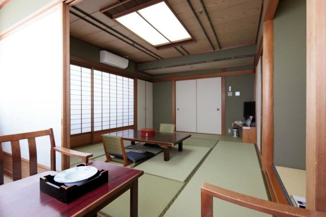 Utazu Grand Hotel 12/43