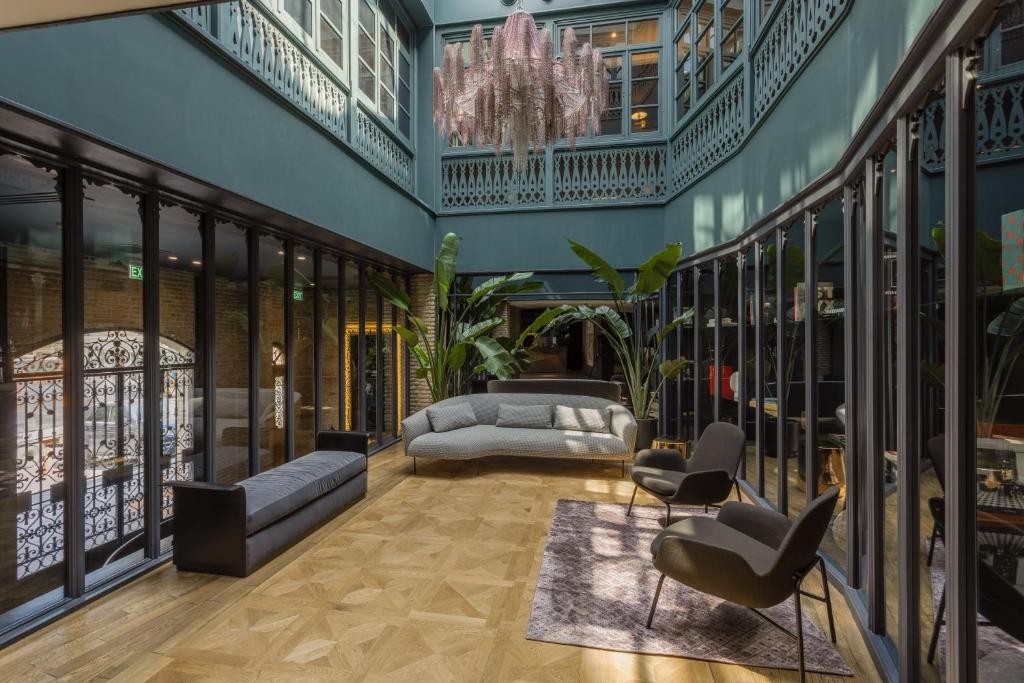 Hotel Puris Moedani 37/66