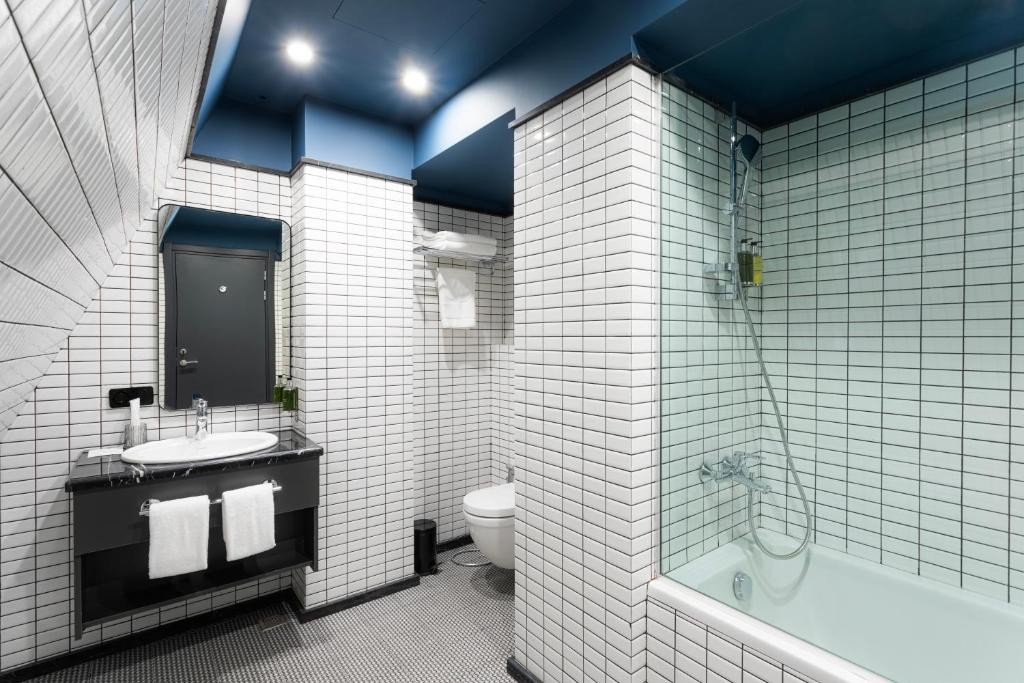 Hotel Puris Moedani 20/66
