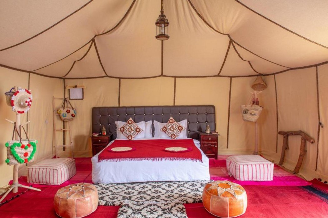 Sanmao Desert Luxury Camp 10/23