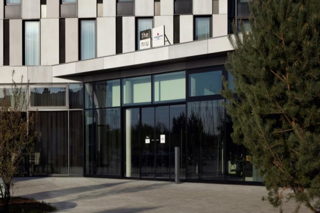 Holiday Inn - the niu, Hub Dusseldorf Messe by IHG 4/73