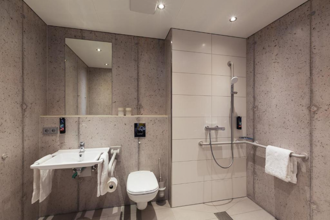 Holiday Inn - the niu, Form Stuttgart Feuerbach, an IHG Hotel 2/35