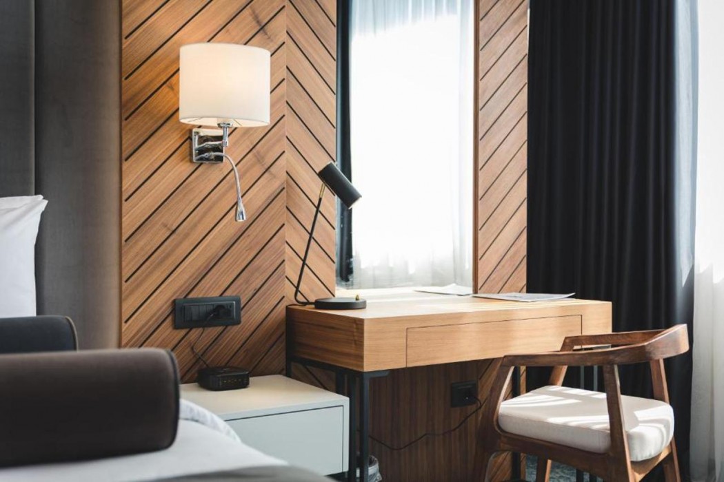 Bristol Hotel Podgorica 14/62