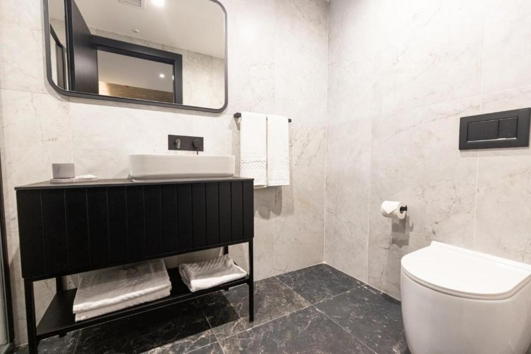 The Londoner Hotel St. Julian's 10/61