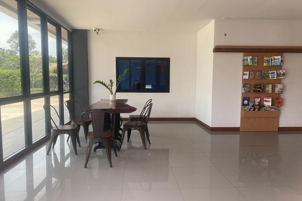 Friendly Hotel Krabi 10/94