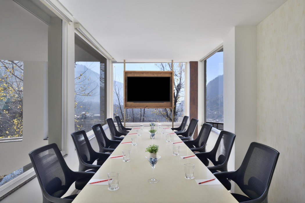 juSTa Grand View Resort & Spa Manali 47/73