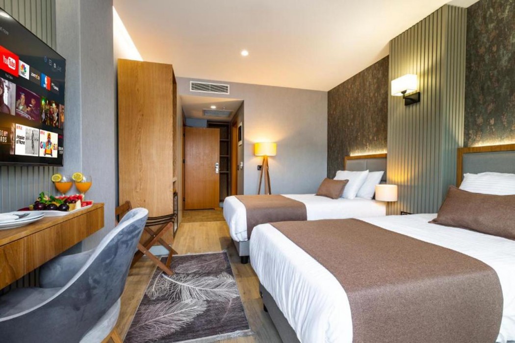 North Star Hotel 15/43