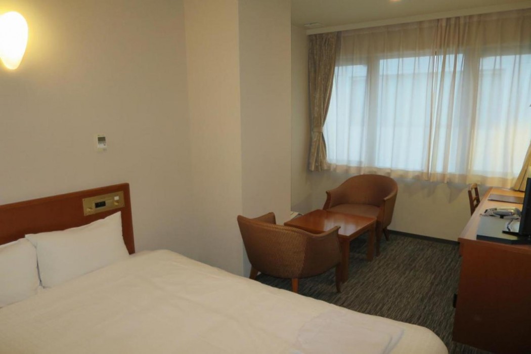 Sun Palace Hotel 8/48