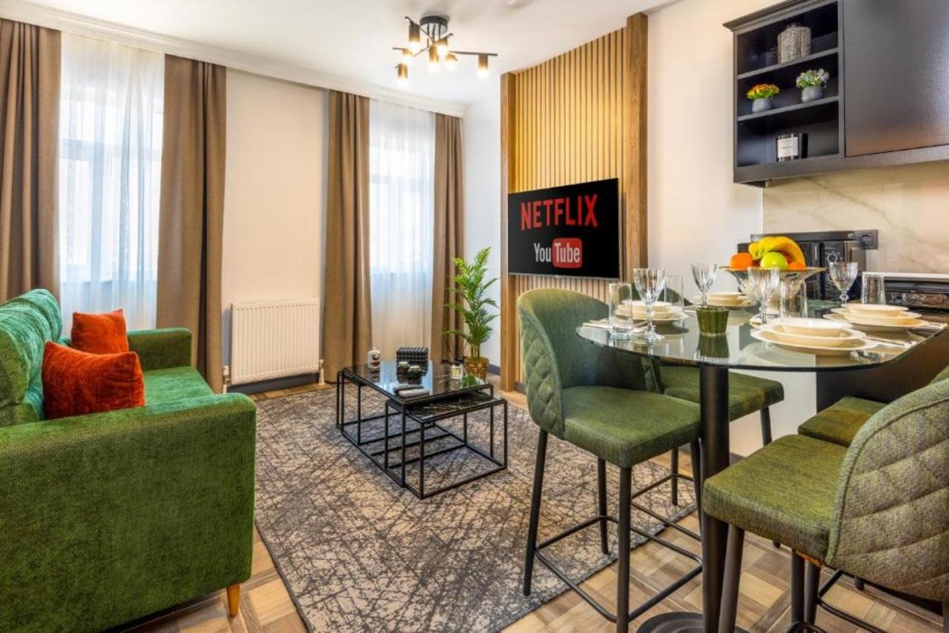 BayMari Suites City Life 18/63