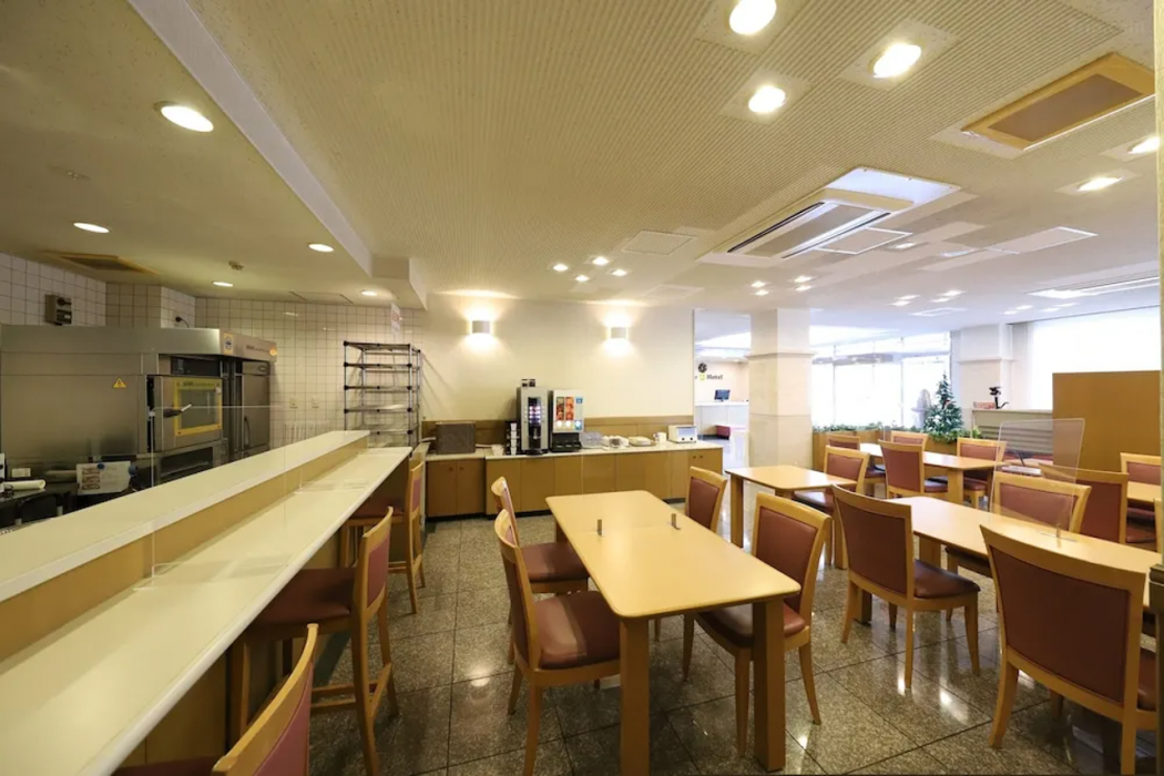 Smile Hotel Takaoka Ekimae 27/58