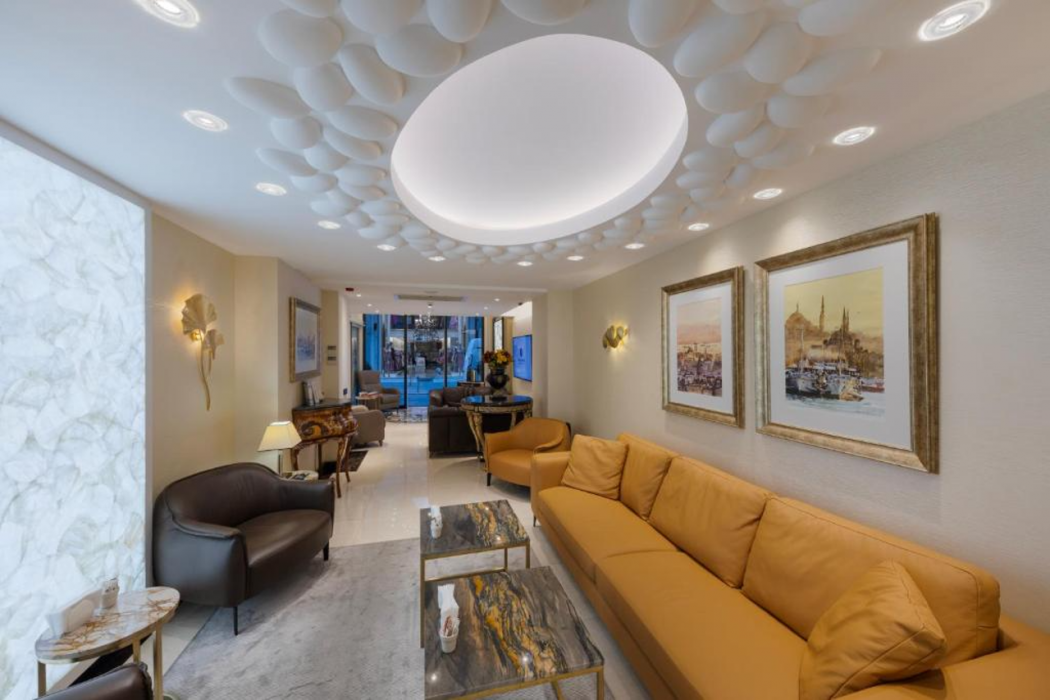 Hallmark Hotel & Spa 2/4