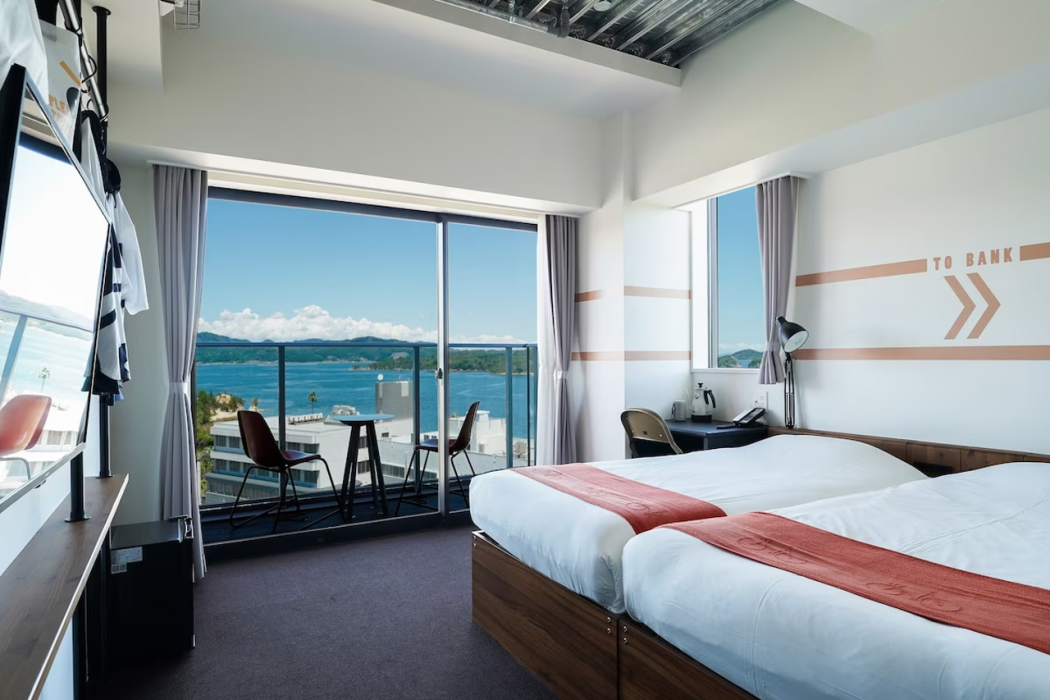 SETOUCHI KEIRIN HOTEL 10 by Onko Chishin 6/23