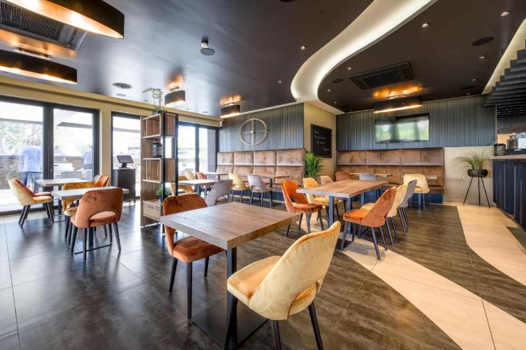 Hotel Le 830 22/49