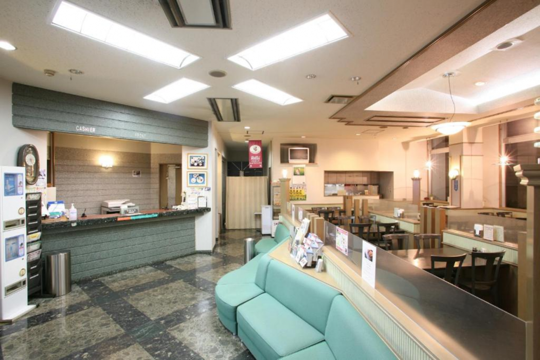 Tendo Central Hotel 6/57