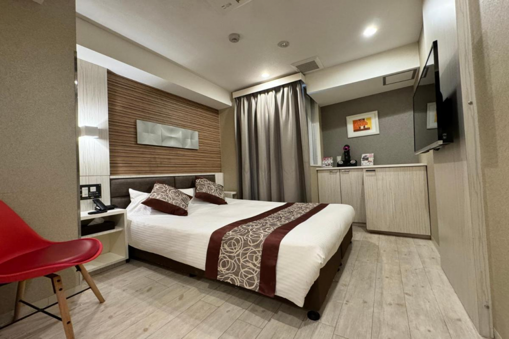 Amand Hotel 11/52