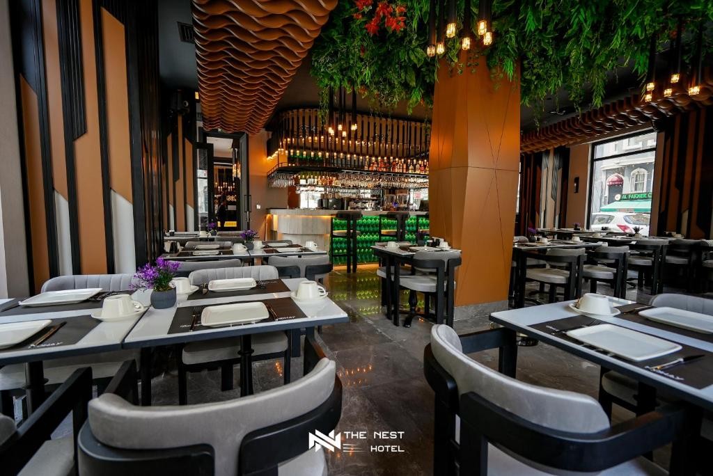 The Nest Hotel 38/70