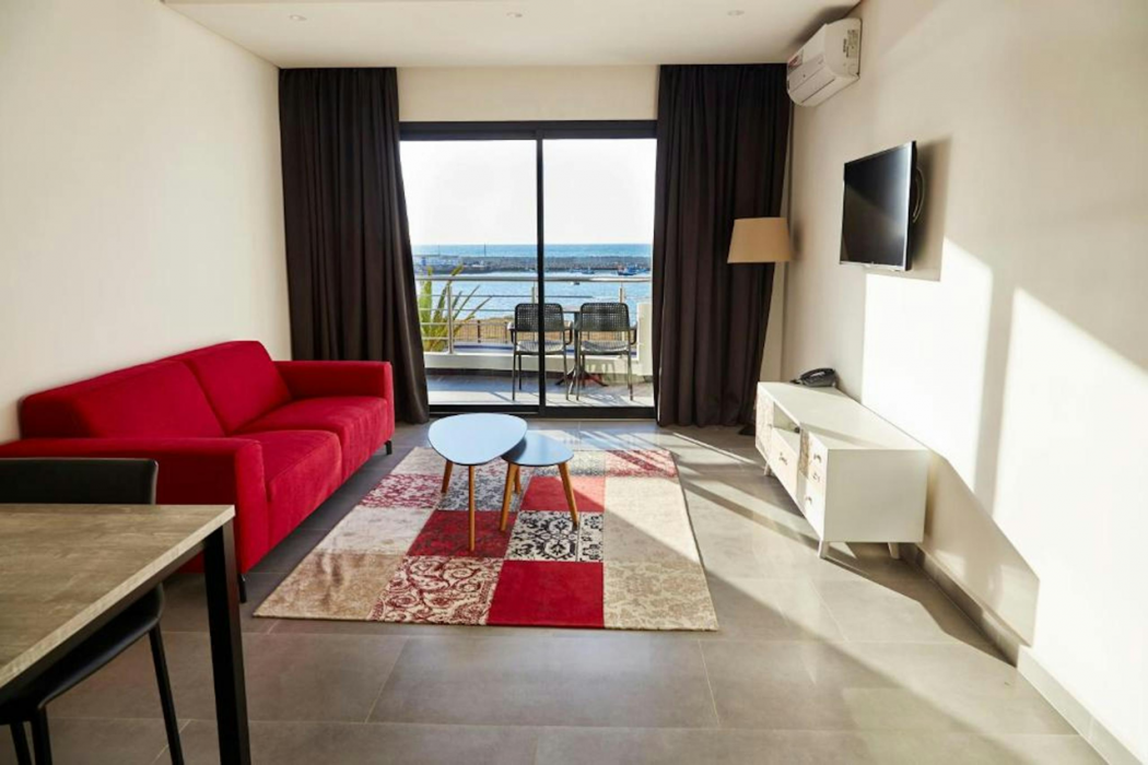 Hotel Asilah 32 8/25