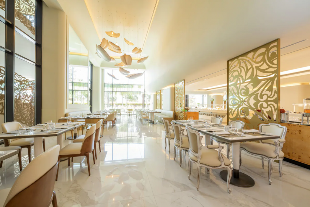 The Reserve by Savoy Signature 27/65