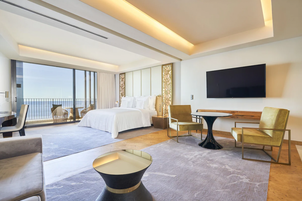 The Reserve by Savoy Signature 13/65