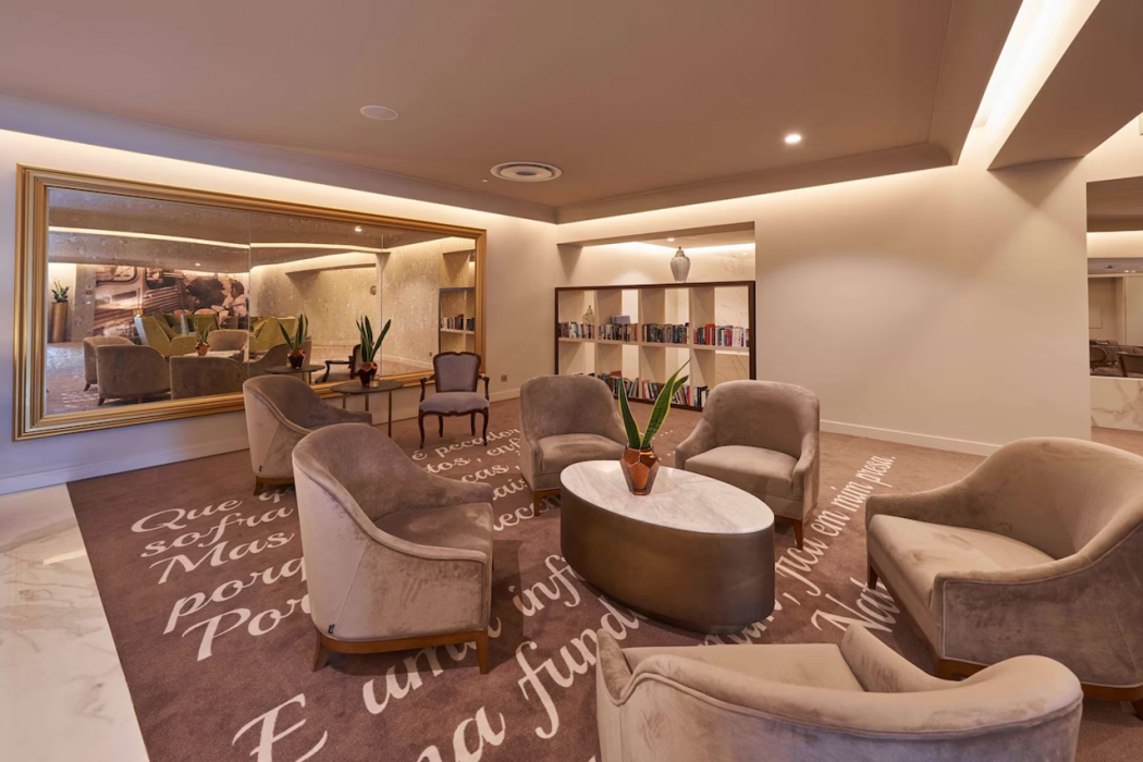 The Reserve by Savoy Signature 8/65