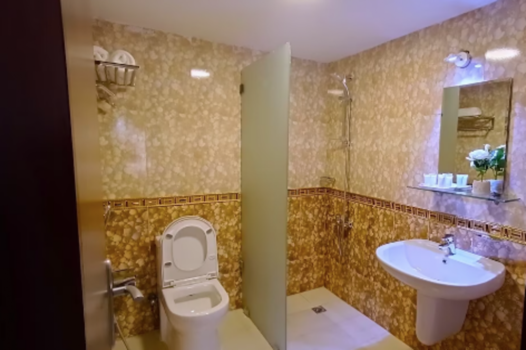Safari House Suite 6/8