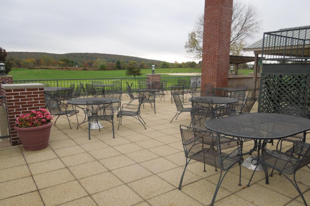 Guest Quarters at The Bridges Golf Club 4/58