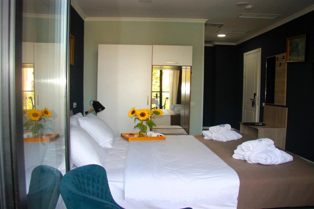 Bricks Hotel 15/57