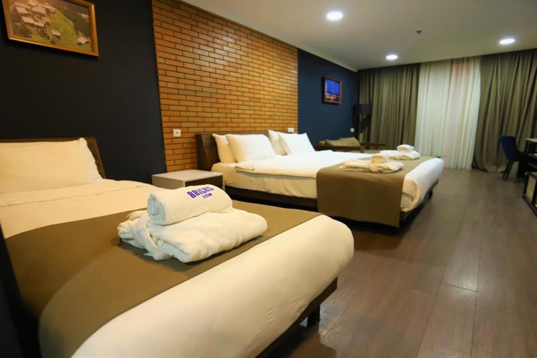 Bricks Hotel 16/57