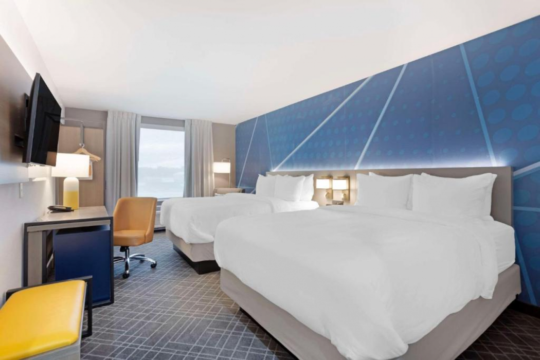 Comfort Inn & Suites Mountain Grove US-60 10/26