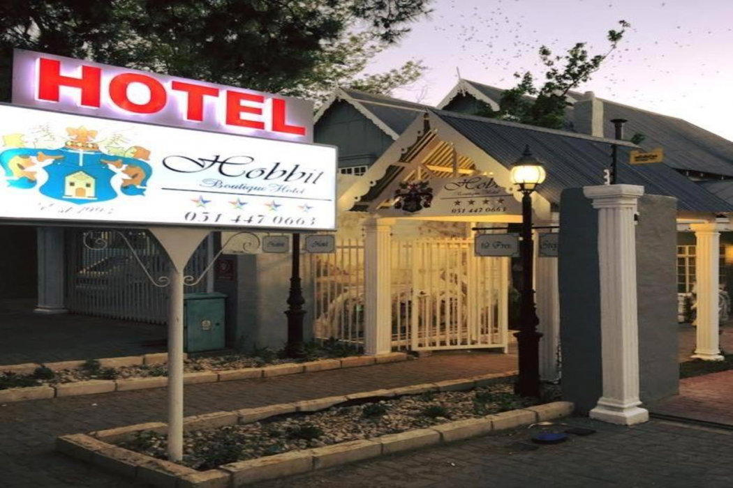 Hobbit Boutique Hotel 1/32