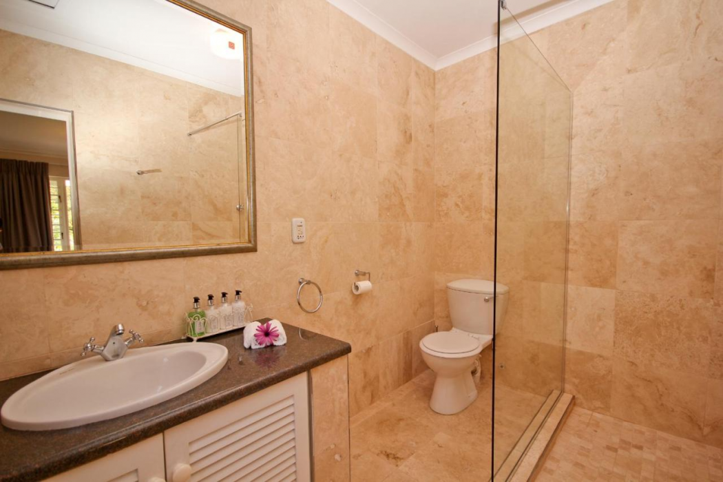 Beluga of Constantia Guest House 4/42
