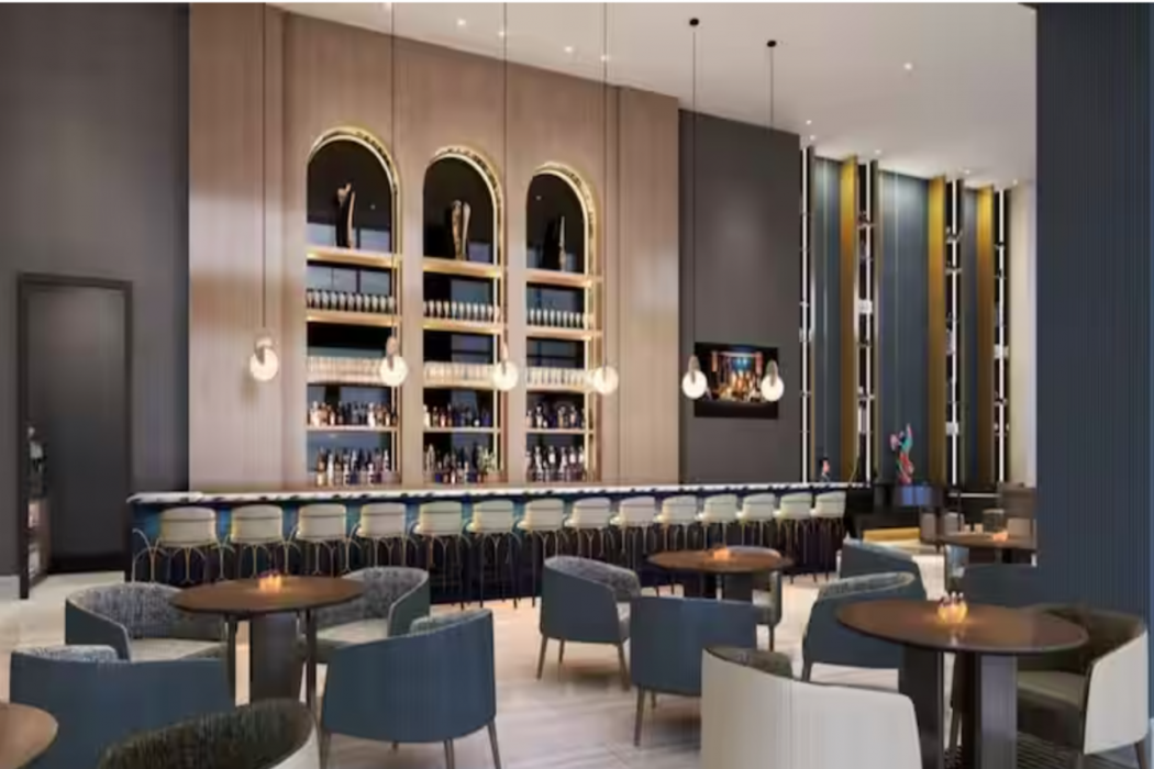 Hilton BNA Nashville Airport Terminal 12/53