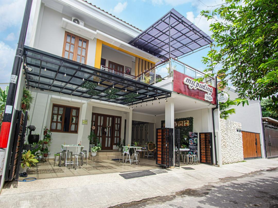 Bisma Balcony Homestay 10/64