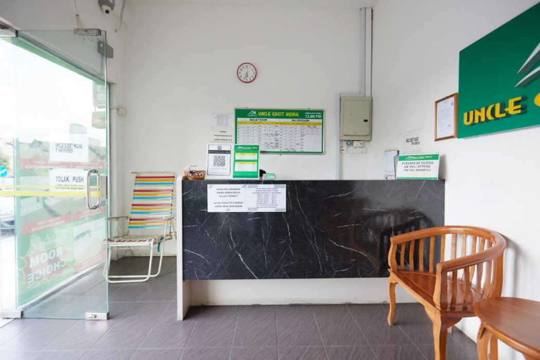 Uncle Guesthouse Kuala Terengganu by ZUZU 8/62
