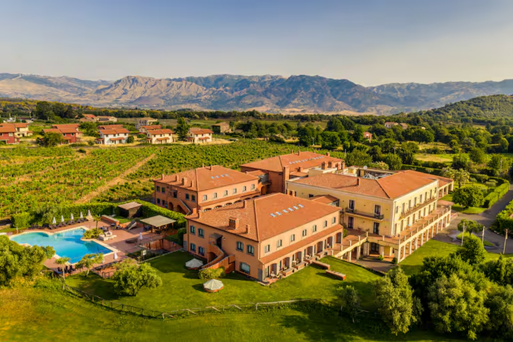 Picciolo Etna Golf Resort & Spa, Curio Collection by Hilton 1/69