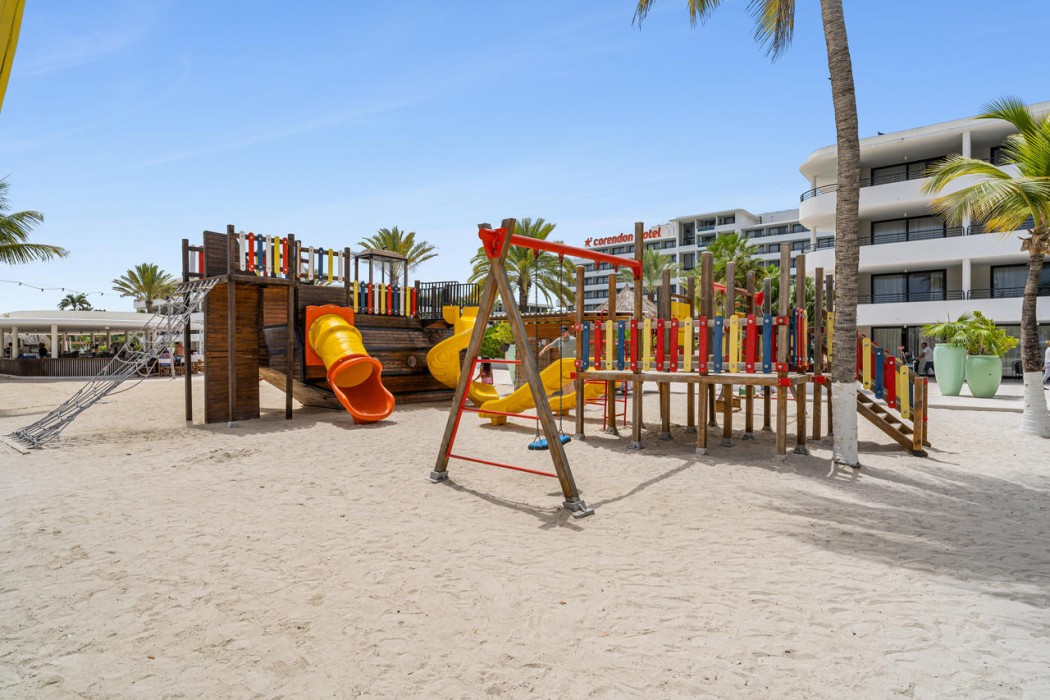 The Rif at Mangrove Beach Corendon Curacao All-Inclusive, Curio by Hilton 39/76