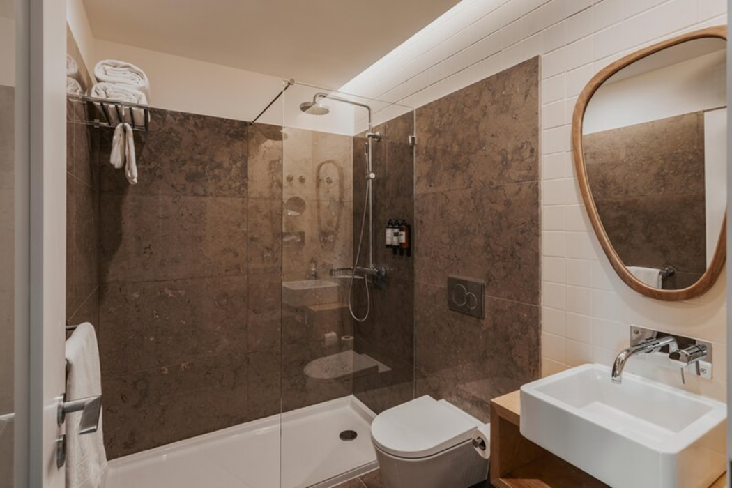 Hotel Vincci Bonjardim 51/131