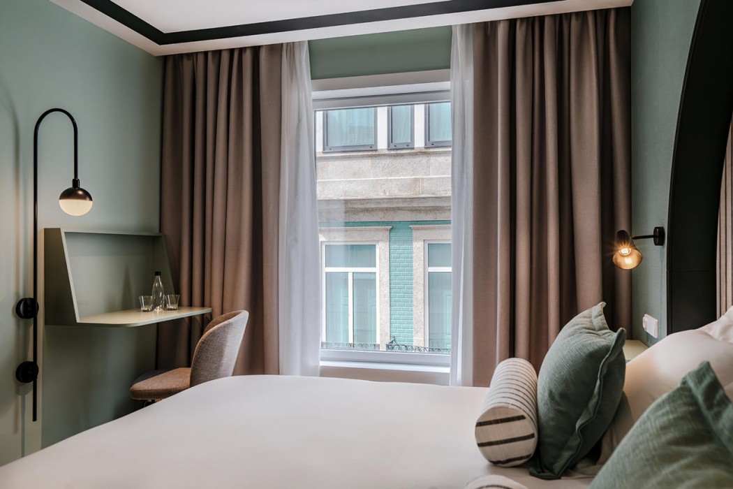 Hotel Vincci Bonjardim 13/131