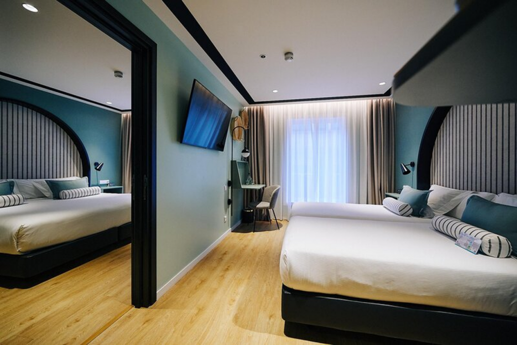 Hotel Vincci Bonjardim 67/131