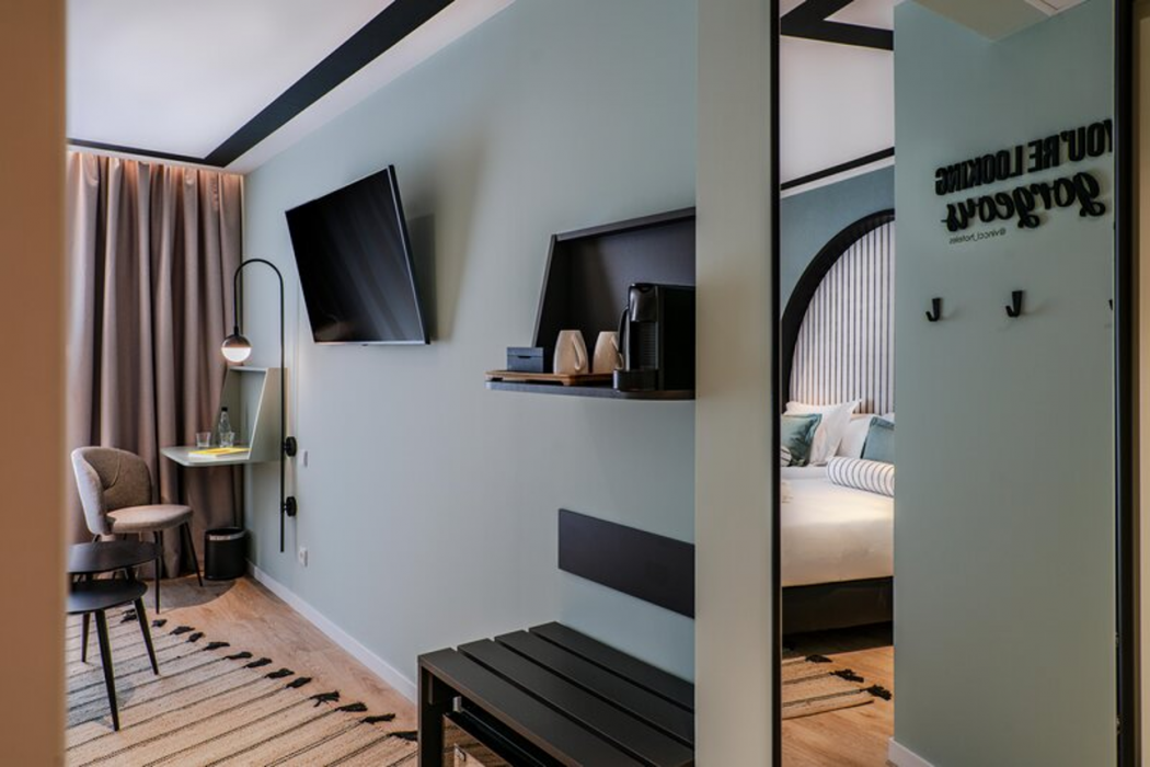 Hotel Vincci Bonjardim 44/131